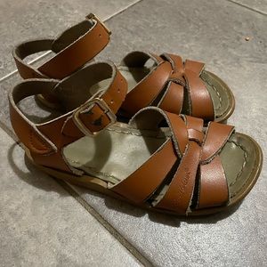 Saltwater sandals